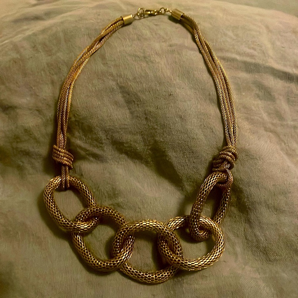 Chrome interlocking necklace